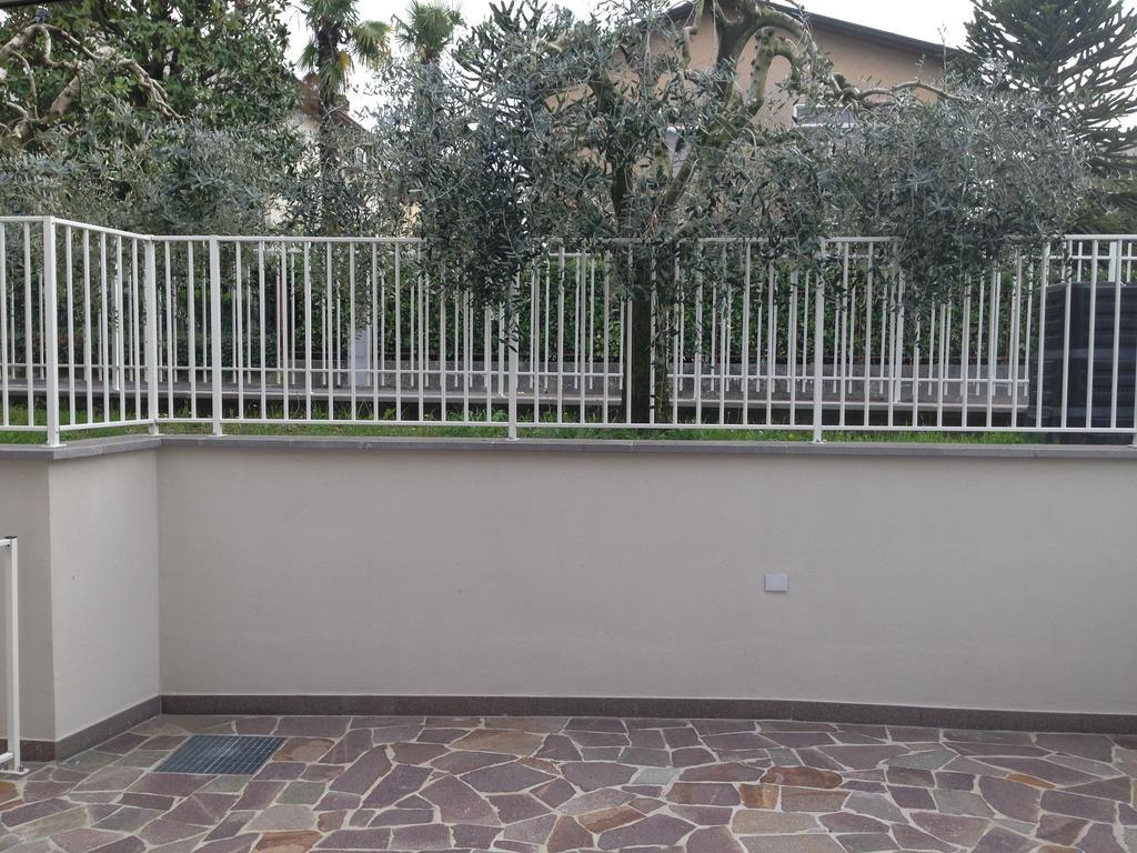 Casa Armonia Apartment Peschiera del Garda Luaran gambar