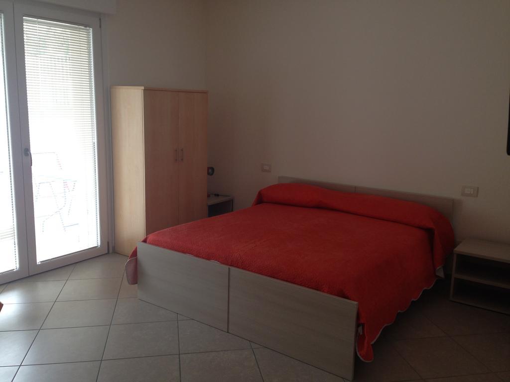 Casa Armonia Apartment Peschiera del Garda Luaran gambar